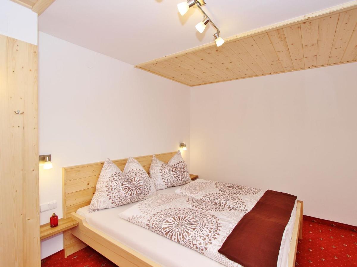 Cozy Apartment With Mountain Views Wald im Pinzgau Esterno foto