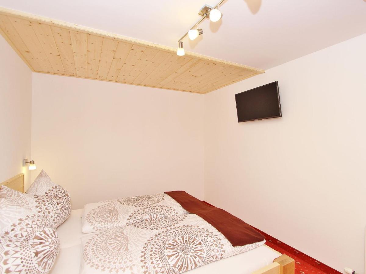 Cozy Apartment With Mountain Views Wald im Pinzgau Esterno foto